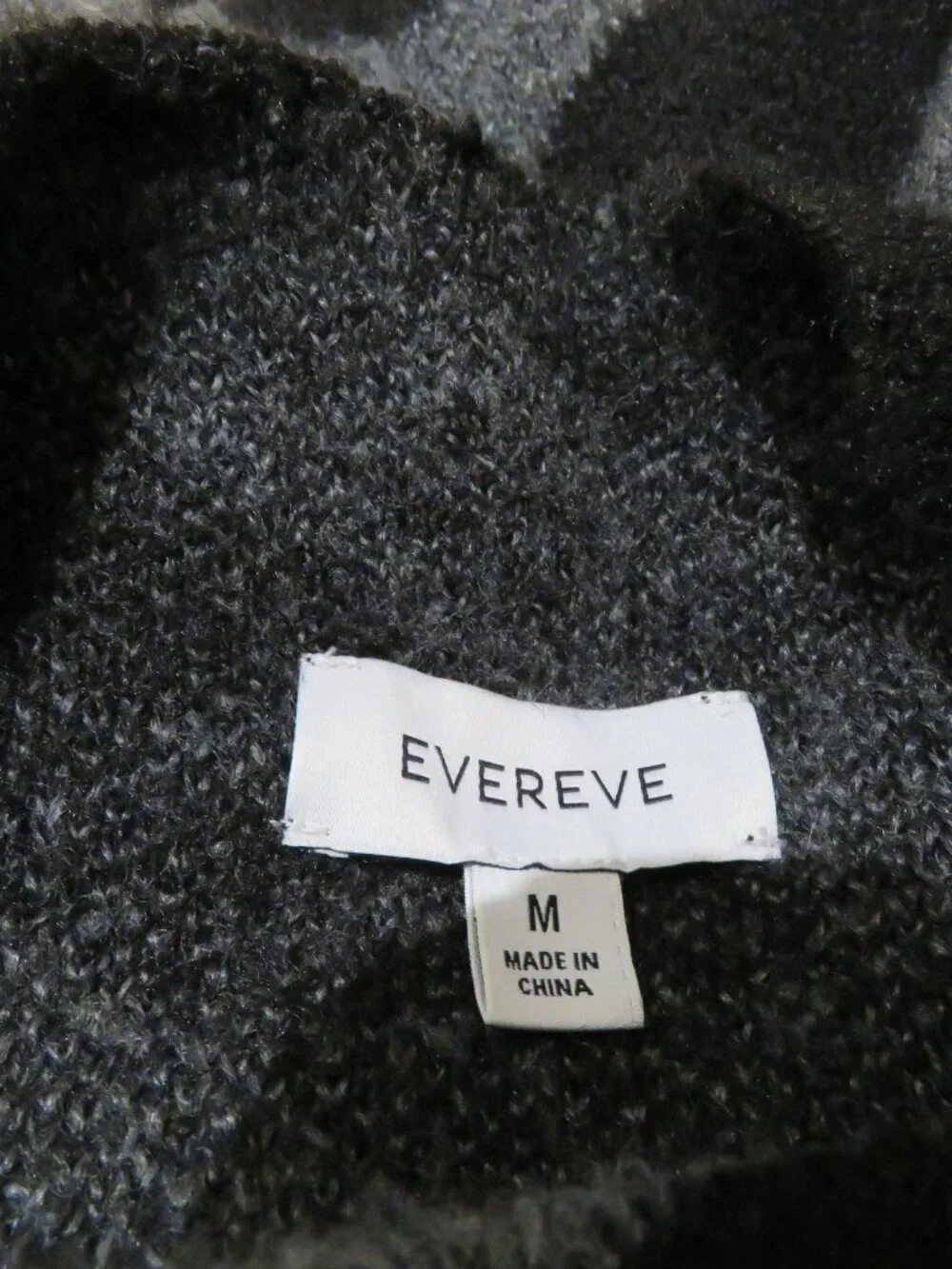 EVEREVE Brielle Large Houndstooth Pullover Mock Neck Sweater Medium Soft Comfy - Picture 13 of 14